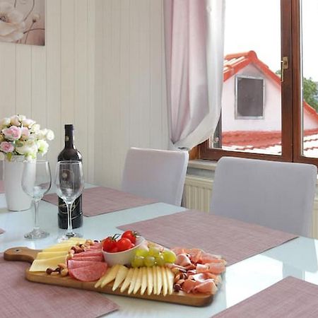 Holiday Home Mons Aureus Gornje Sitno Kültér fotó