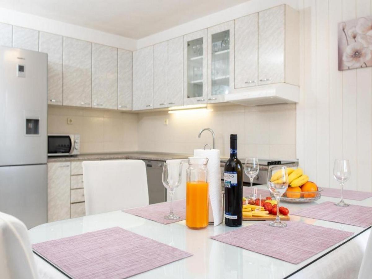 Holiday Home Mons Aureus Gornje Sitno Kültér fotó