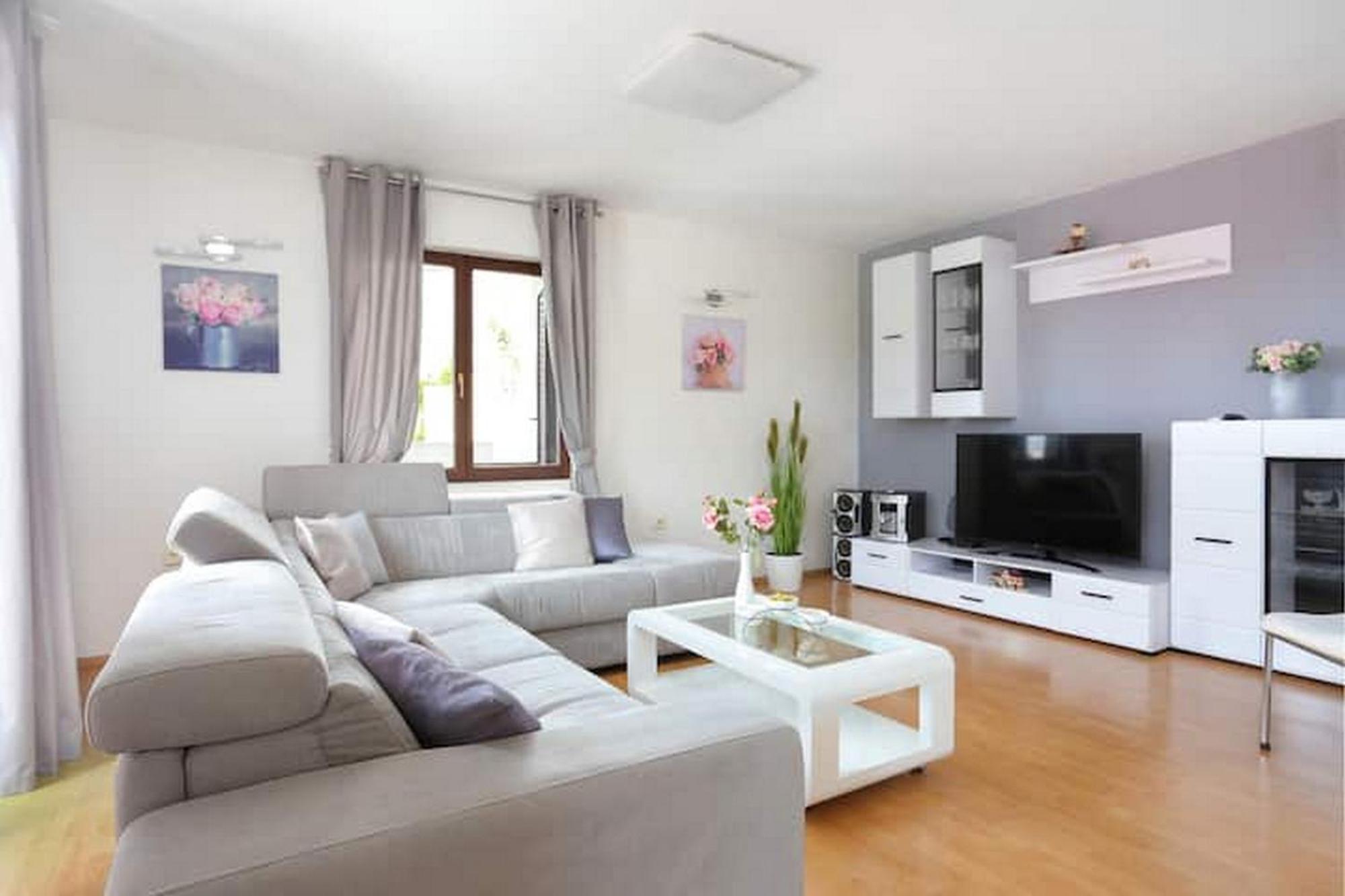 Holiday Home Mons Aureus Gornje Sitno Kültér fotó