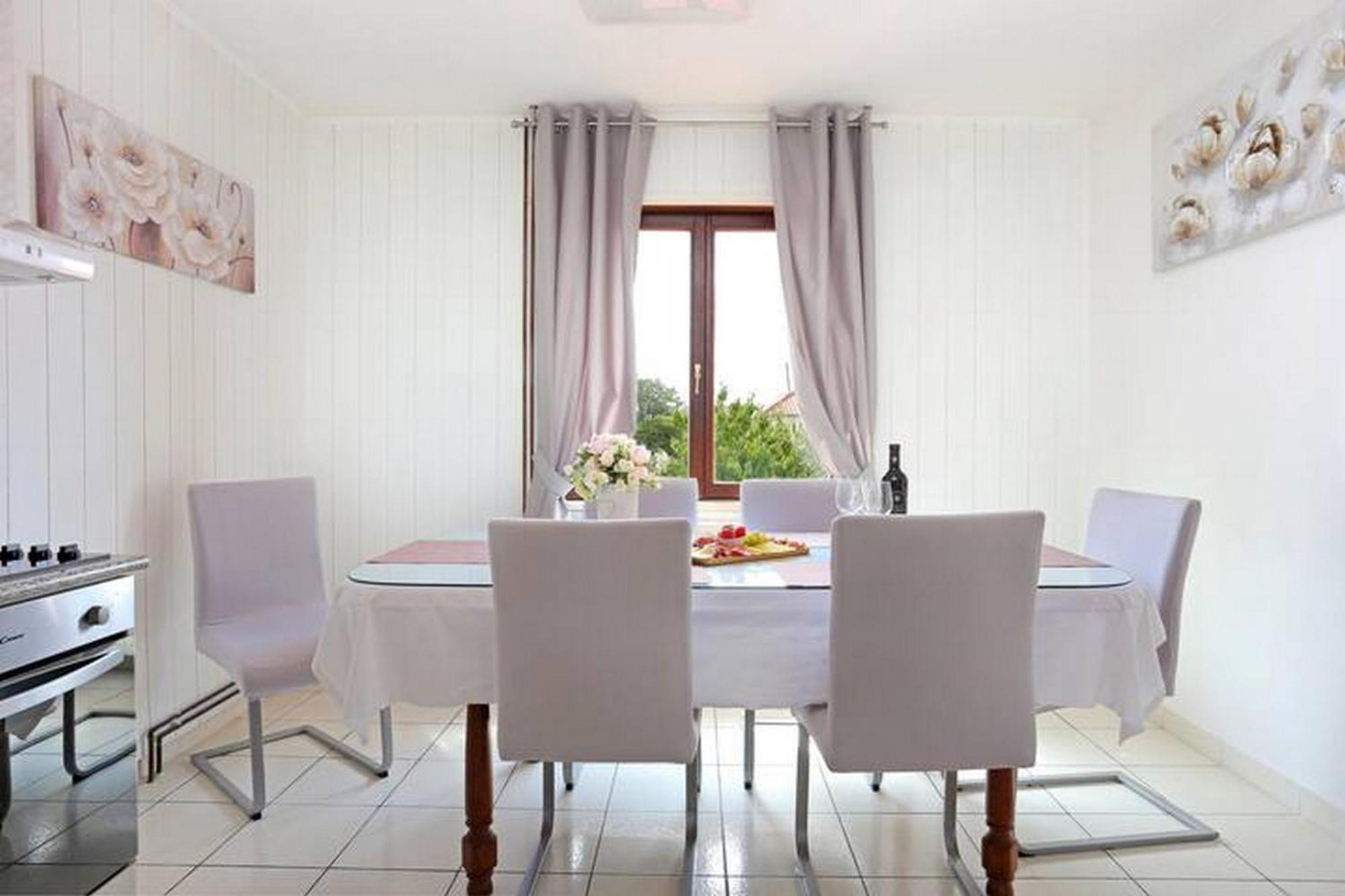 Holiday Home Mons Aureus Gornje Sitno Kültér fotó