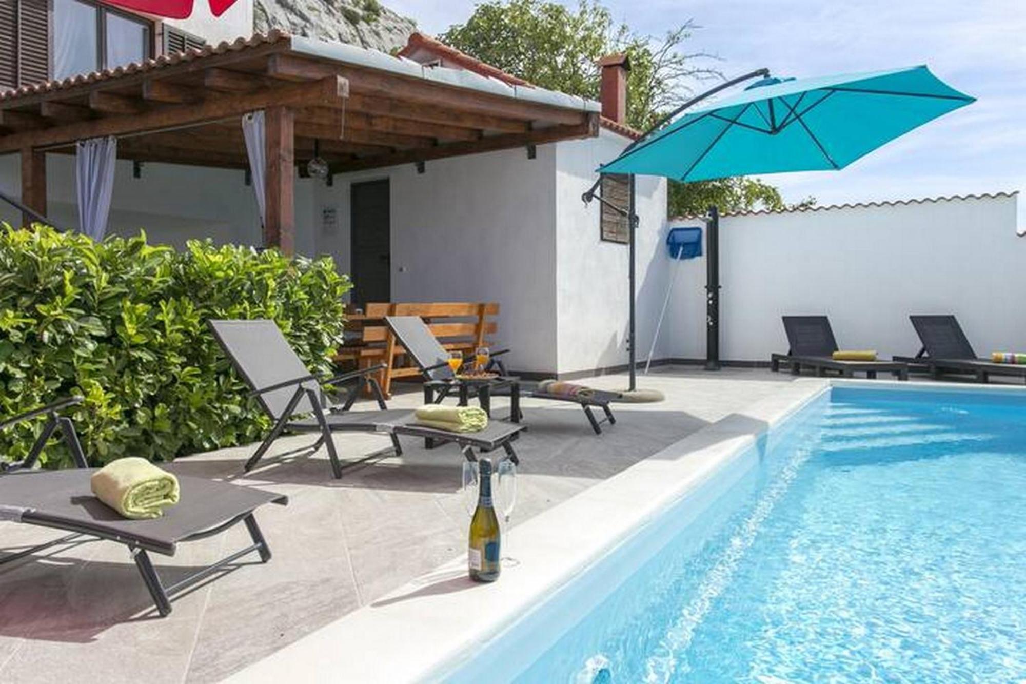 Holiday Home Mons Aureus Gornje Sitno Kültér fotó